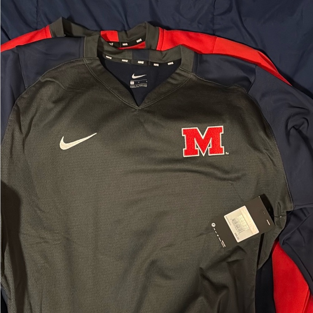 Nike Men's Gray sweatshirt with Red Logo